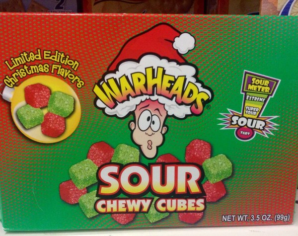 een zak Warheads all mixed up worms